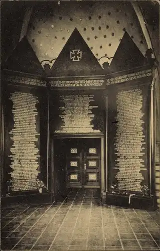 Ak Karby in Schleswig Holstein, Gedächtnishalle, Innenansicht