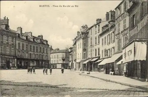 Ak Mantes Yvelines, Place du Marché au Blé, Café