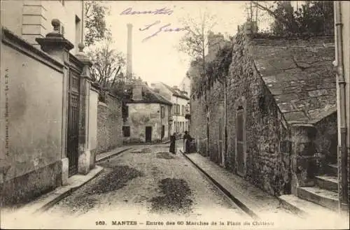 Ak Mantes Yvelines, Entree des 60 Marches de la Place du Chateau