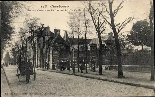 Ak Cherbourg Manche, Avenue Carnot, Entree du Jardin Public