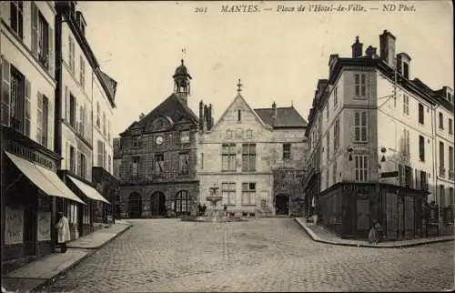 Ak Mantes Yvelines, Place de l'Hotel de Ville, Coiffeur