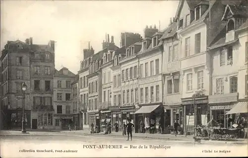 Ak Pont Audemer Eure, Rue de la Republique