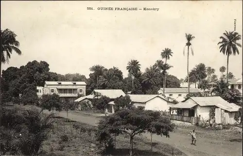 Ak Conakry Konakry Guinea, Straßenpartie