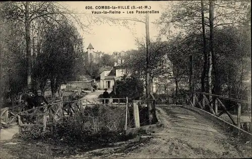 Ak Combs la Ville Seine et Marne, Vaux la Reine, Les Passerelles