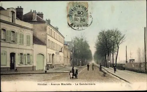 Ak Houdan Yvelines, Avenue Maulette, Gendarmerie