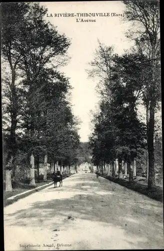 Ak Thibouville Eure, L'Avenue