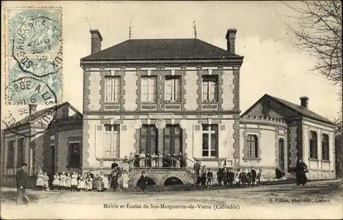 Ak Sainte Marguerite de Viette Calvados, Mairie et Ecoles
