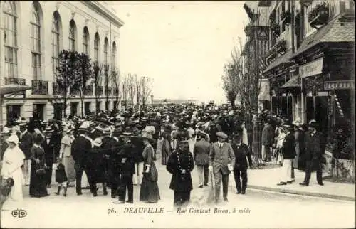 Ak Deauville Calvados, Rue Gontaut Biron