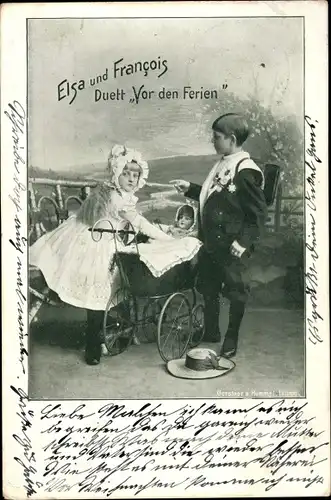 Ak Elsa und Francois, Duett Vor den Ferien, Kinder mit Puppe im Puppenwagen, Tornister