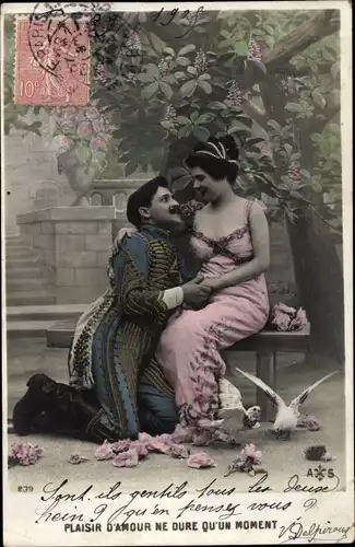 Ak Plaisir d'amour ne dure qu'un moment, Liebespaar, knieender Mann