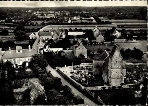 Ak Gouville sur Mer Manche, Fliegeraufnahme vom Ort, Teilansicht