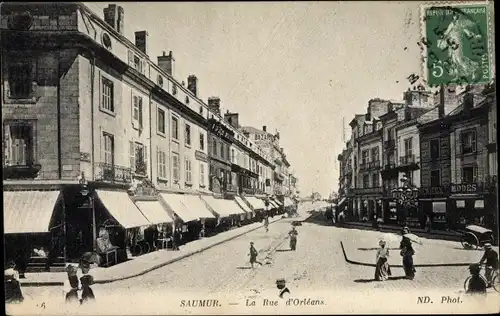 Ak Saumur Maine et Loire, La Rue d'Orleans