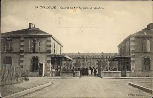 Ak Toulouse Haute Garonne, Caserne du 83e Regiment d'Infanterie