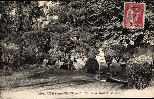 Ak Vitry sur Seine Val de Marne, Jardin de la Mairie