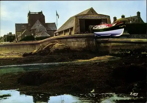 Ak Barfleur Manche, L'Église et la Station de Sauvetage