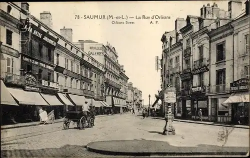 Ak Saumur Maine et Loire, La rue d'Orleans