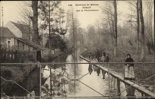 Ak Rosay Yvelines, Sur la Vaucouleurs