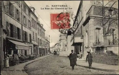 Ak Nanterre Hauts de Seine, La Rue du Chemin de fer