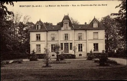 Ak Montigny Val d´Oise, La Maison de Retraite, Rue du Chemin de Fer du Nord