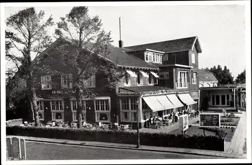 Ak Aalsmeer Noord Holland, Hotel Cafe Restaurant De Drie Kolommen, Stationsweg 19, F. J. Lachnit