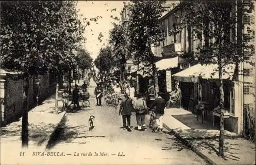 Ak Riva Bella Calvados, La rue de la Mer