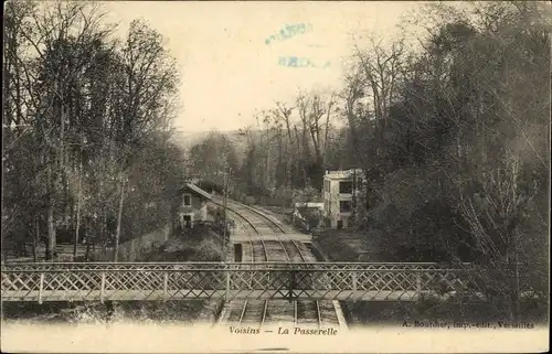 Ak Voisins Yvelines, La Passerelle