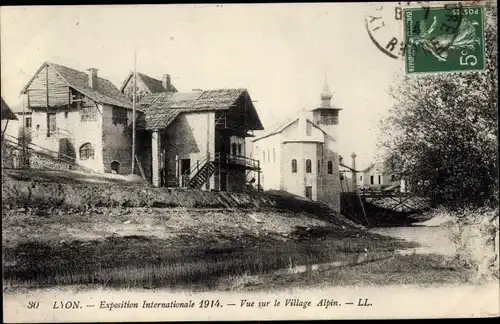 Ak Lyon Rhône, Exposition Internationale 1914, Vue sur la Village Alpin
