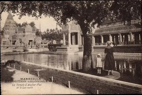 Ak Marseille Bouches du Rhône, Exposition Coloniale 1922, Le Temple d'Angkor Vat et le Lac sacre