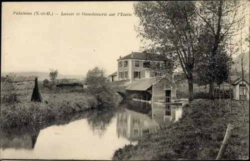 Ak Palaiseau Essonne, Lavoir, blanchisserie sur l'Yvette