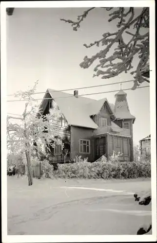 Ak Masserberg in Thüringen, Haus Waldeck, Schnee