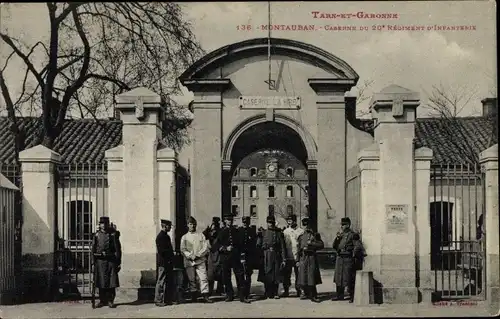 Ak Montauban Tarn et Garonne, Caserne du 20e Regiment d'Infanterie