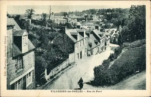 Ak Villedieu les Poêles Manche, Rue du Pave