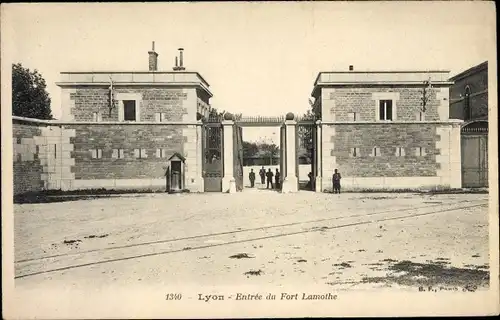 Ak Lyon Rhône, Entree du Fort Lamothe