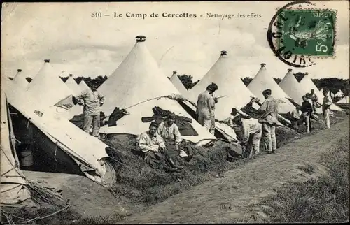 Ak Cercottes Loiret, Le Camp, Nettoyage des effets