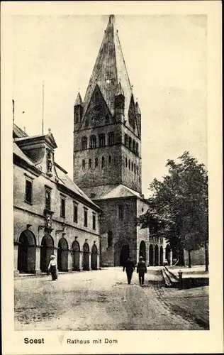 Ak Soest in Nordrhein Westfalen, Rathaus mit Dom