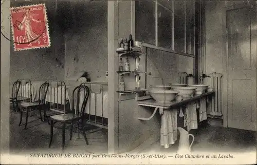 Ak Briis sous Forges Essonne, Sanatorium de Bligny, Une Chambre et un Lavabo