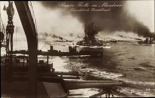 Ak Deutsches Kriegsschiff, Kaiserliche Marine, I. WK, Flotte im Manöver, Torpedoboots Durchbruch