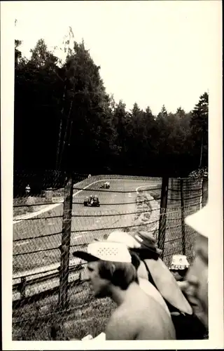 Foto Frohburg in Sachsen, Frohburger Dreieck Rennen, Motorräder mit Seitenwagen