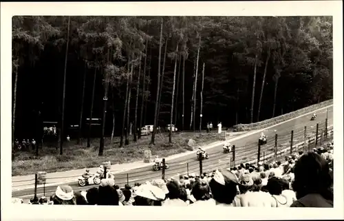 Foto Frohburg in Sachsen, Frohburger Dreieck Rennen, Motorräder, Blick von der Tribüne