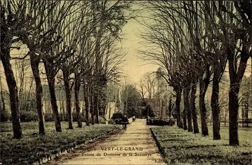 Ak Vert le Grand Essonne, Entree du Domaine de la Saussaye