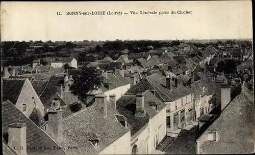 Ak Bonny sur Loire Loiret, Vue generale prise du Clocher