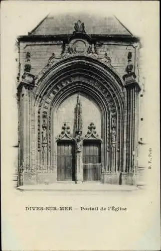 Ak Dives sur Mer Calvados, Portail de l'Eglise