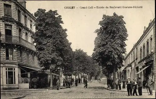 Ak Cholet Maine et Loire, Grand Café, Entrée du Boulevard Gustave Richard