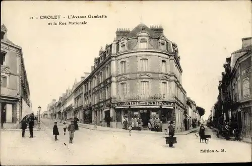 Ak Cholet Maine et Loire, L'Avenue Gambetta et la Rue Nationale