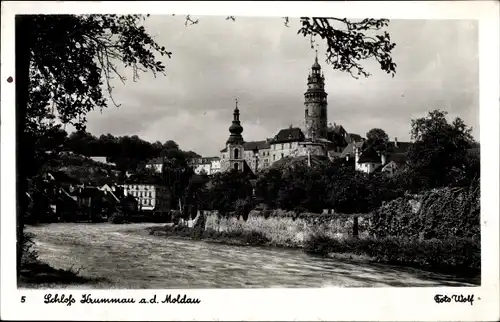 Ak Český Krumlov Krumau an der Moldau Jihoceský kraj Südböhmen, Partie mit Schloss