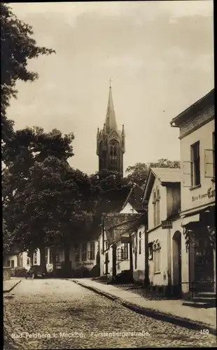 Ak Feldberg in Mecklenburg, Fürstenbergerstraße