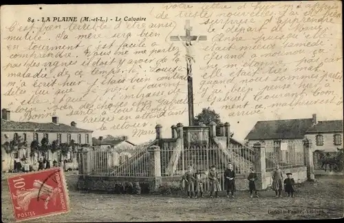 Ak La Plaine Maine et Loire, Le Calvaire