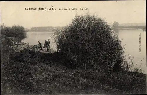 Ak La Daguenière Maine et Loire, Vue sur la Loire, Le Port