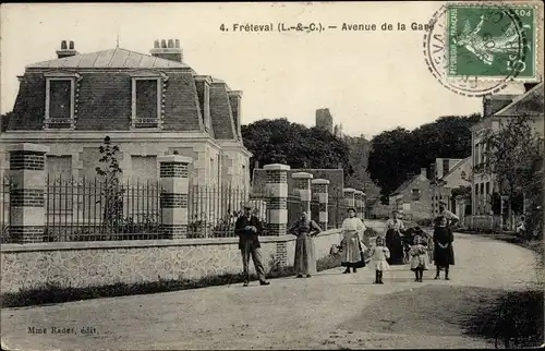 Ak Fréteval Loir et Cher, Avenue de la Gare