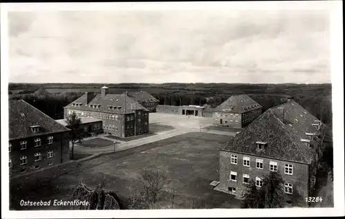 Ak Ostseebad Eckernförde, Kaserne